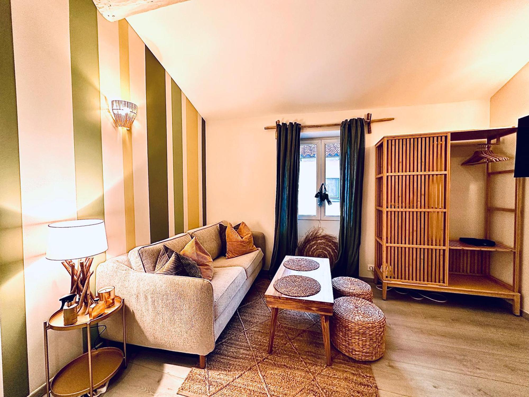 Cozy Studio Le Cedre, Port De Saint Tropez Eksteriør bilde