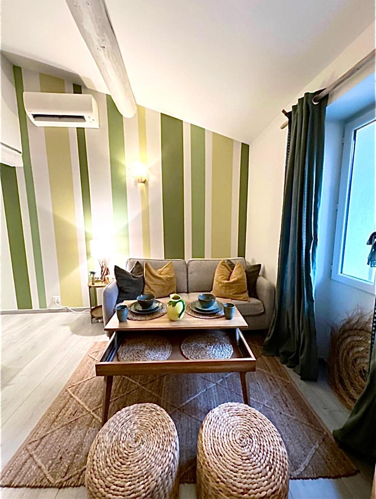 Cozy Studio Le Cedre, Port De Saint Tropez Eksteriør bilde