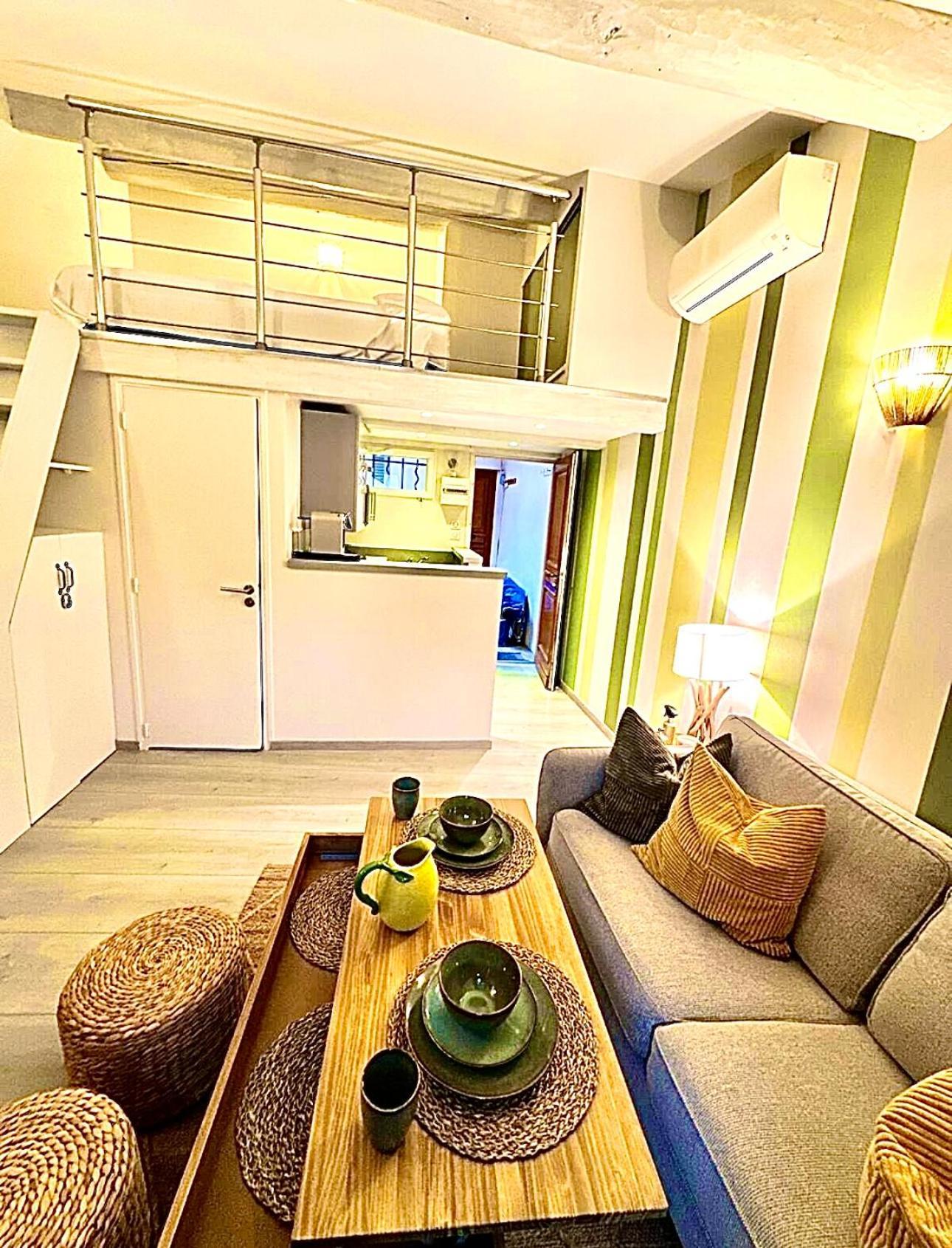 Cozy Studio Le Cedre, Port De Saint Tropez Eksteriør bilde